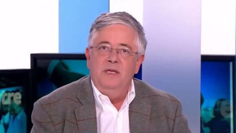 خبرگزاری فرانسه: زندانی فرانسوی از زندان ایران آزاد شد خبرگزاری فرانسه: زندانی فرانسوی از زندان ایران آزاد شد
