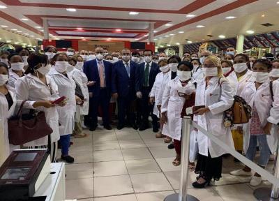 300 پزشک و پرستار کوبایی وارد کویت شدند