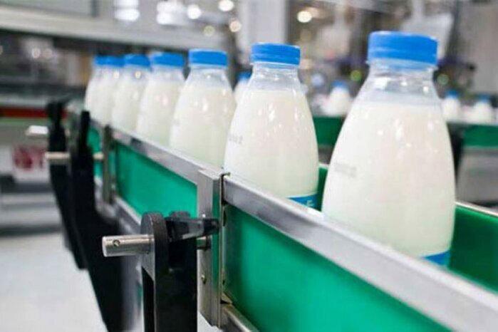 تولید 156 هزار تن شیر در قم تولید 156 هزار تن شیر در قم