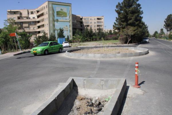 تامین روشنایی پل های عابرپیاده و ساماندهی ایستگاه های اتوبوس تامین روشنایی پل های عابرپیاده و ساماندهی ایستگاه های اتوبوس در منطقه 21