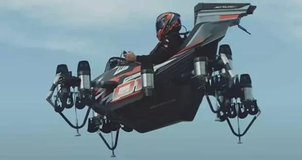 فیلم ، پرواز با 10 موتور جت؛ صندلی پرنده زاپاتا جت ریسر به زودی وارد بازار می گردد